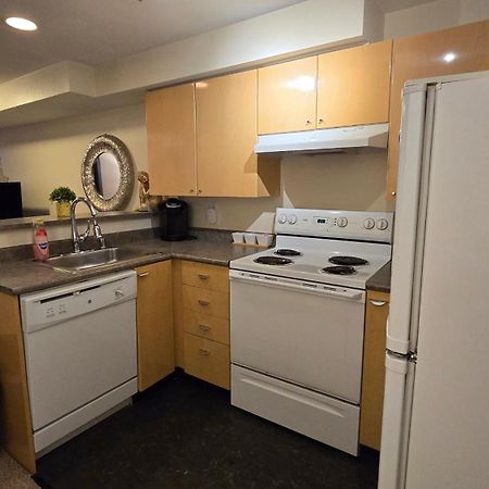 Lovely 1 Bedroom Condo In The Heart Of Seattle! Exterior photo